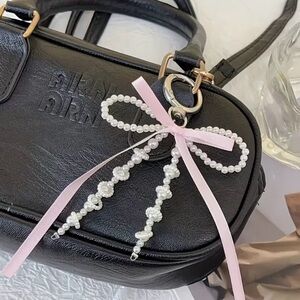 Faux Pearl Ribbon Bow Purse Charm Keychain